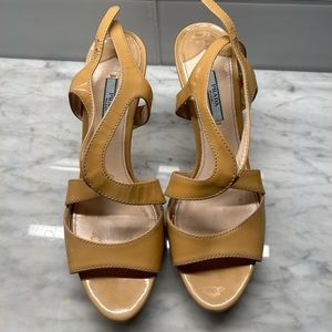 Prada heels 4” Size 39